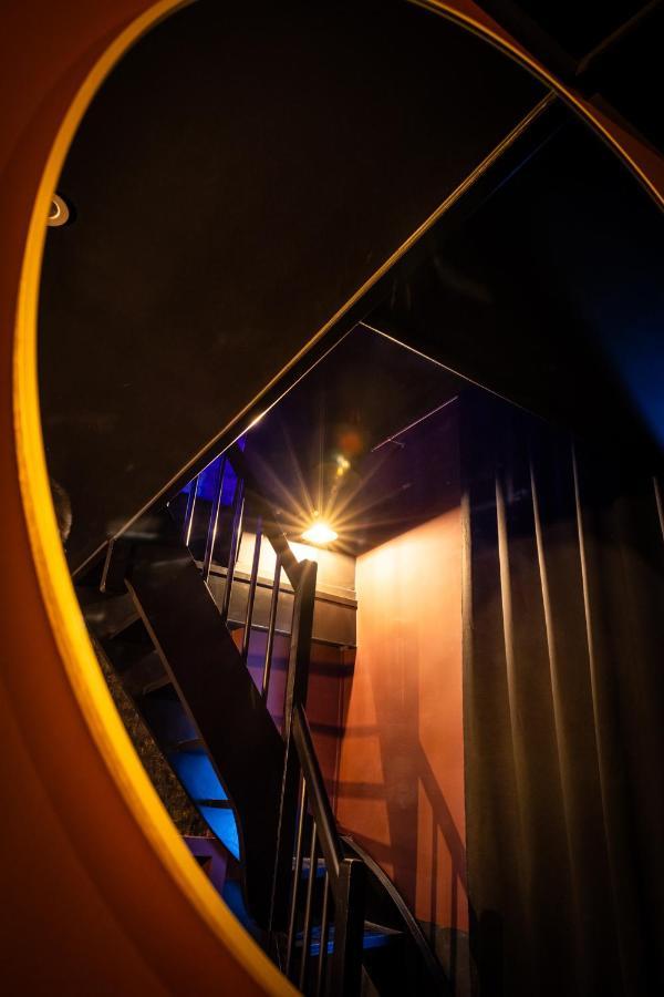 Cherie Cherry - Romantic And Bdsm House Briey Exterior foto